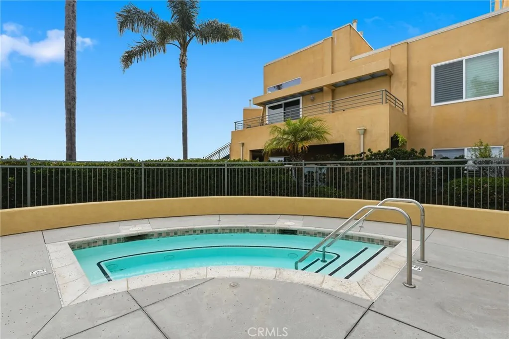 https://cdn.realtyfeed.com/cdn/127/306725515/7b26b5e7853dec7e31419c3d922b7efc.webp