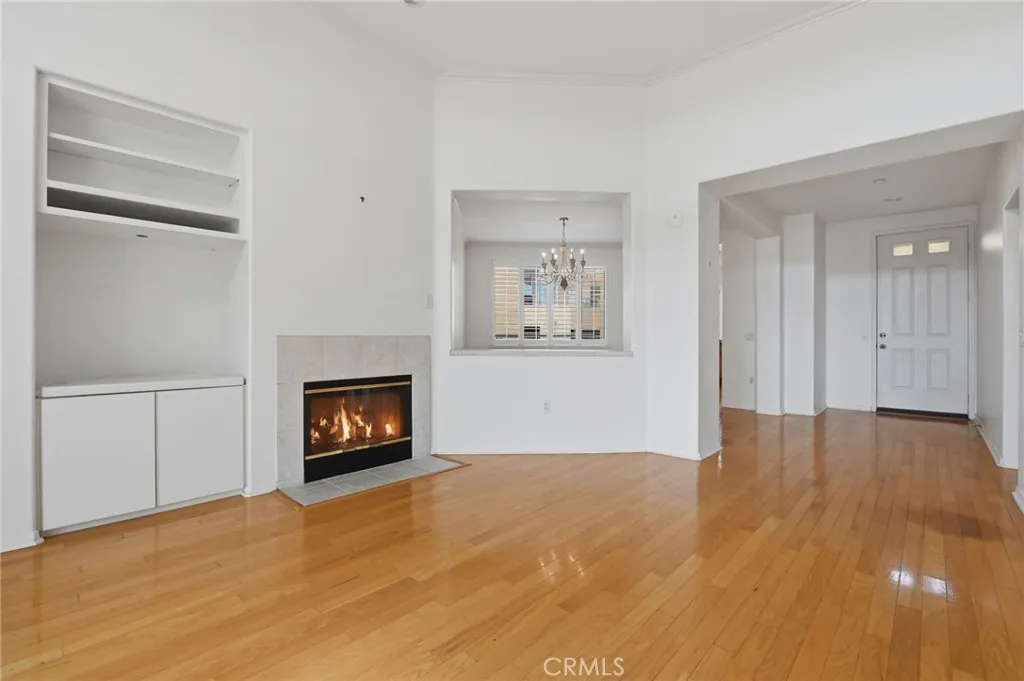 https://cdn.realtyfeed.com/cdn/127/306725515/efeb049a67c31e5e2f793ea2108b8772.webp