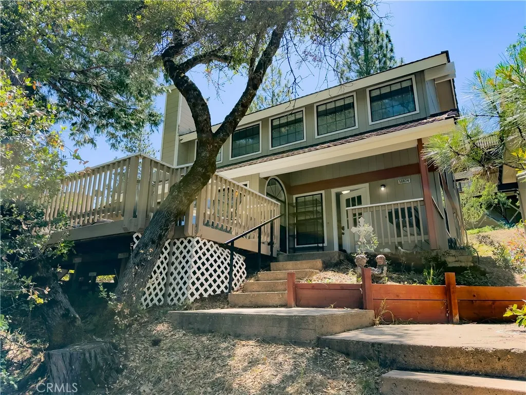 50824 Smoke Tree Trail