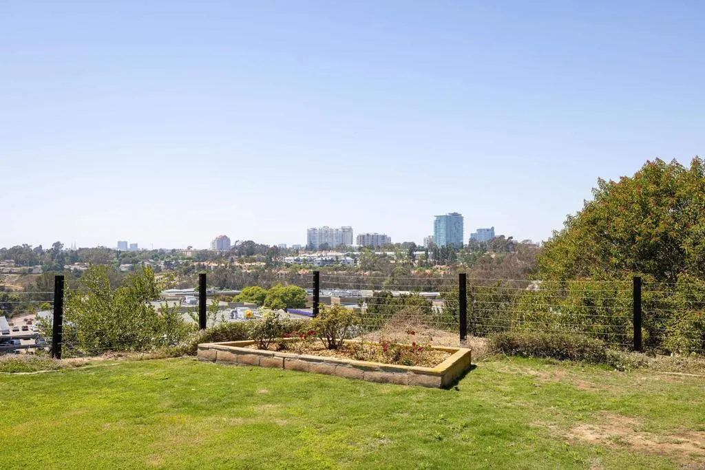 https://cdn.realtyfeed.com/cdn/127/306725538/3b684ccc1898a3ce236aef97905b1827.webp