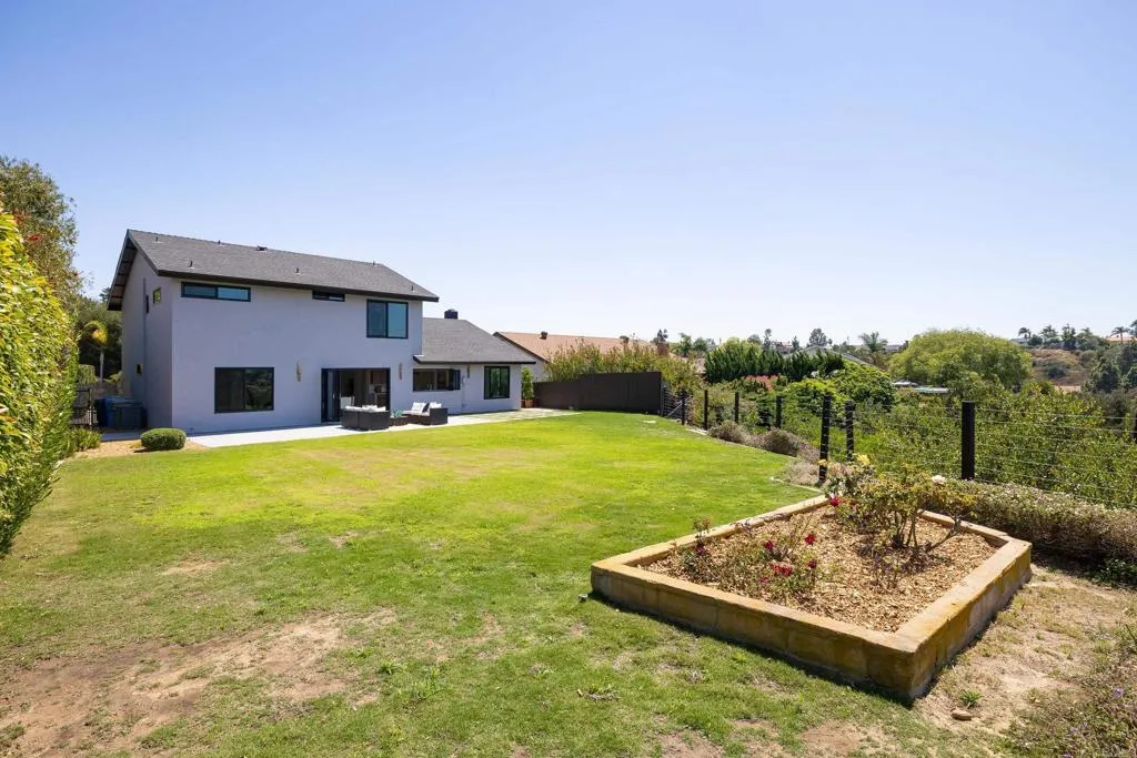 https://cdn.realtyfeed.com/cdn/127/306725538/af8e4d30ec8b7e498fa96a8bba7e835d.webp