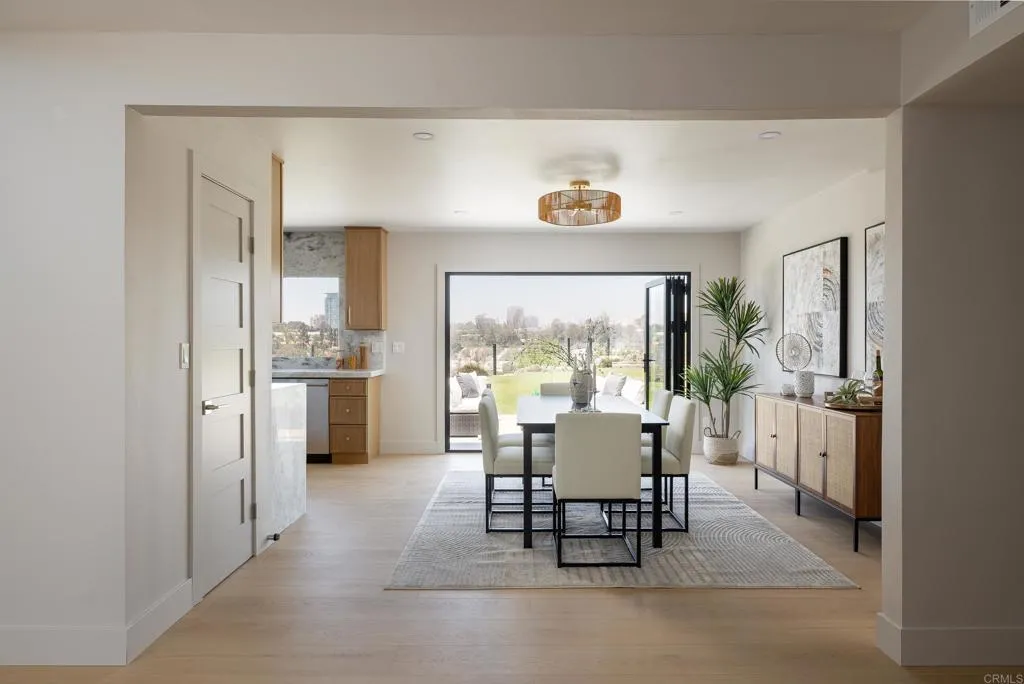 https://cdn.realtyfeed.com/cdn/127/306725538/ec4ffd20aa61525cd4970750cf1a5f08.webp