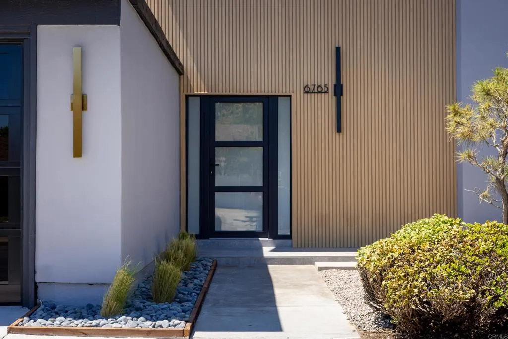 https://cdn.realtyfeed.com/cdn/127/306725538/f51b6c22af8b22cc55a9cfab05e7c0cf.webp