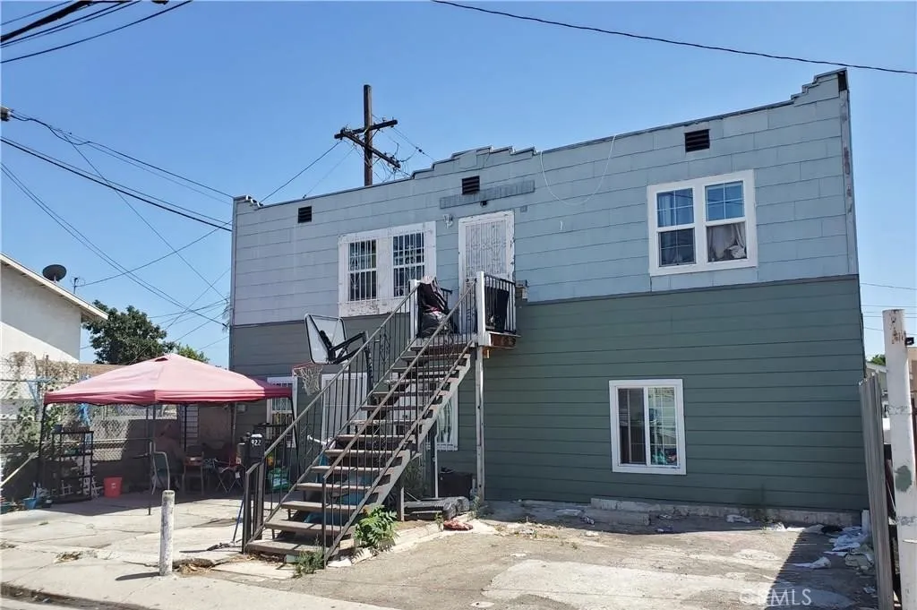 920 S La Verne, Los Angeles, CA 90022 - Photo 2 of 3, Los Angeles, CA