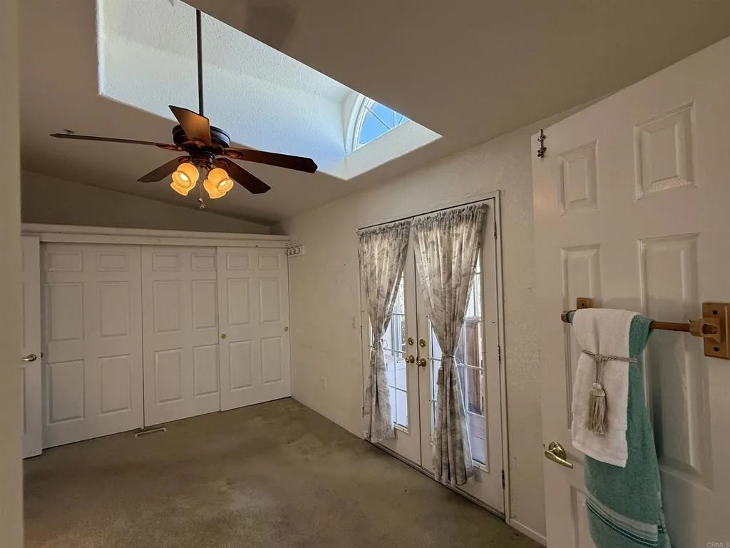 https://cdn.realtyfeed.com/cdn/127/306725683/932cb57ed0d7e4a7ea5ff10f78ca0af2.webp