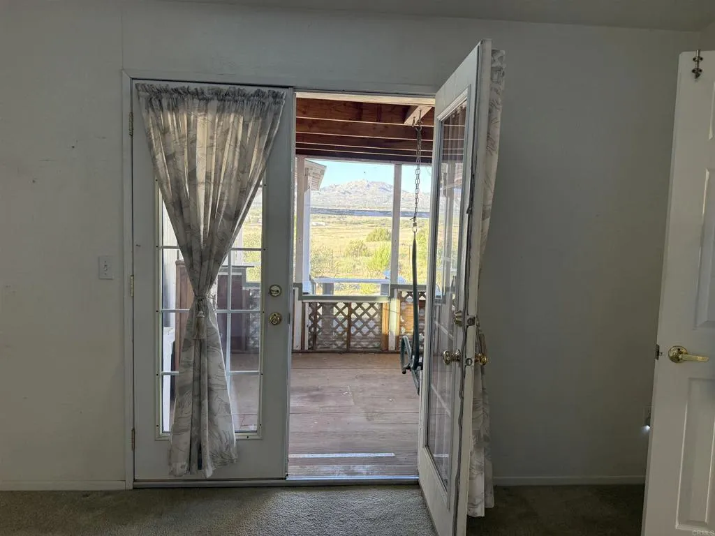 https://cdn.realtyfeed.com/cdn/127/306725683/d947cd51022cb4d455bfa4e35602d251.webp