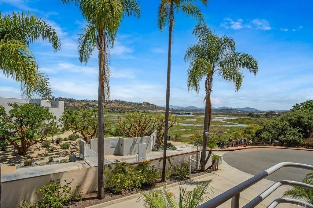 https://cdn.realtyfeed.com/cdn/127/306725684/42909be2c9d069b49f84dcf25f58f7b2.webp