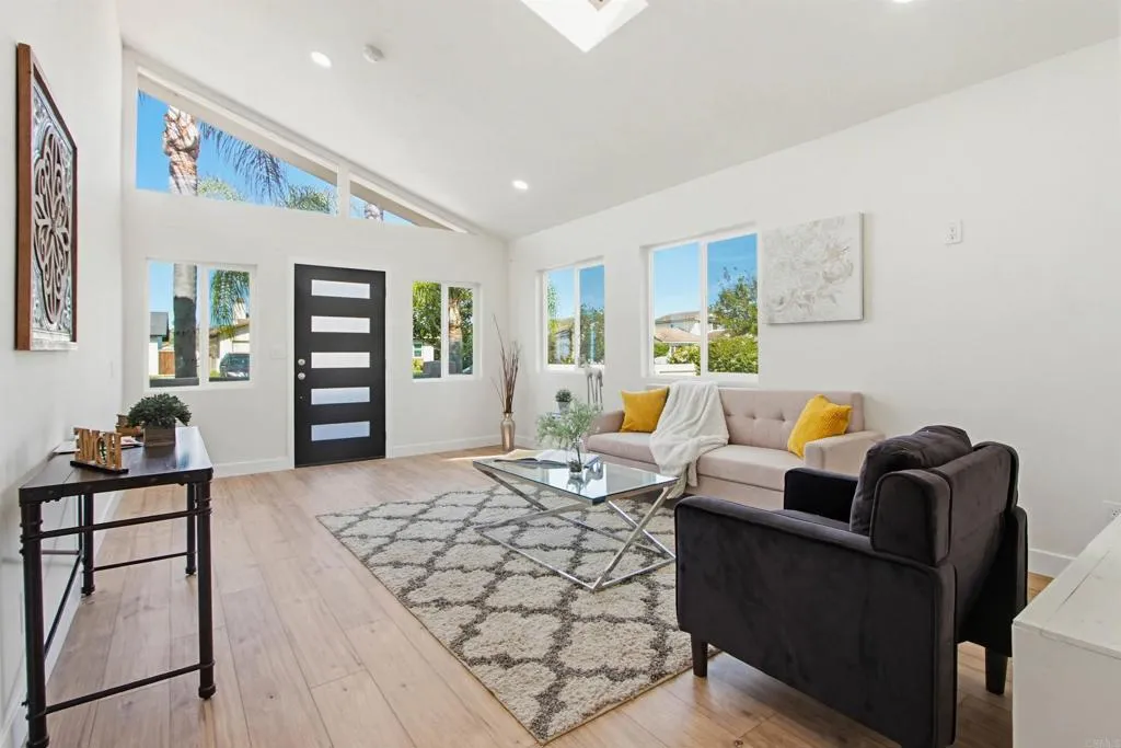 https://cdn.realtyfeed.com/cdn/127/306725685/59add015814095be06e6e62764fc0a8a.webp