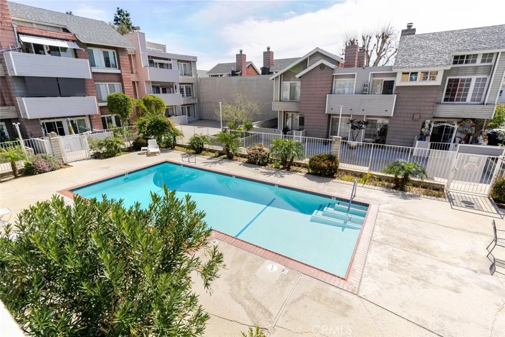 Winnetka, CA 91306