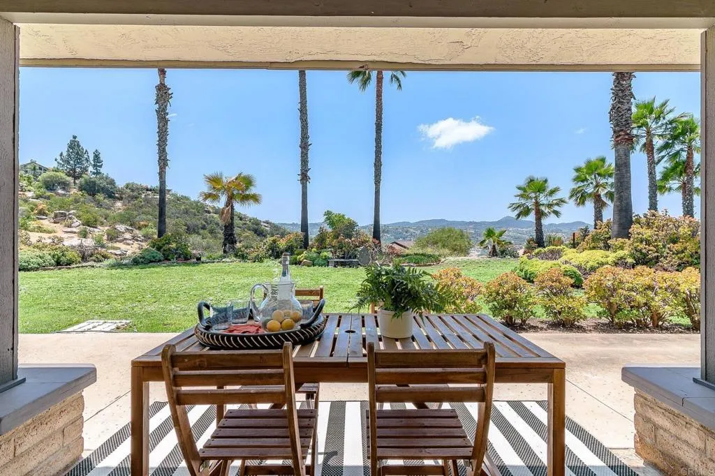 14043 Calle De Vista, Valley Center, CA 92082 - Photo 5 of 49, Valley Center, CA