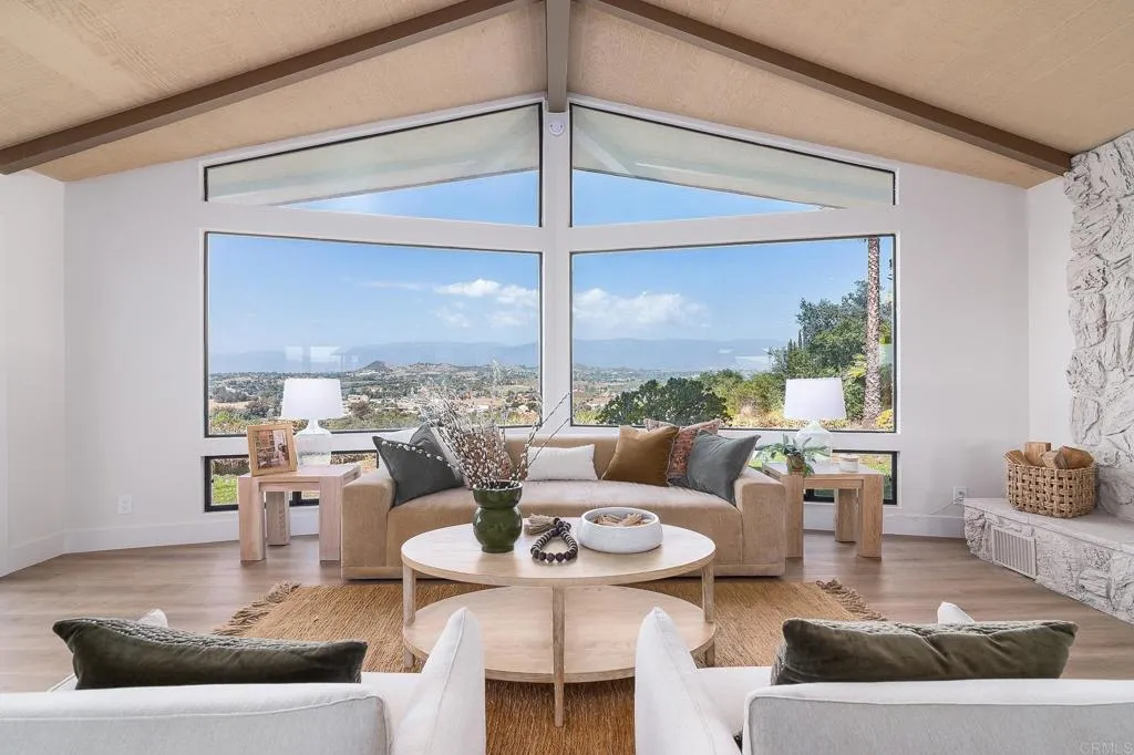 14043 Calle De Vista, Valley Center, CA 92082 - Photo 3 of 49, Valley Center, CA