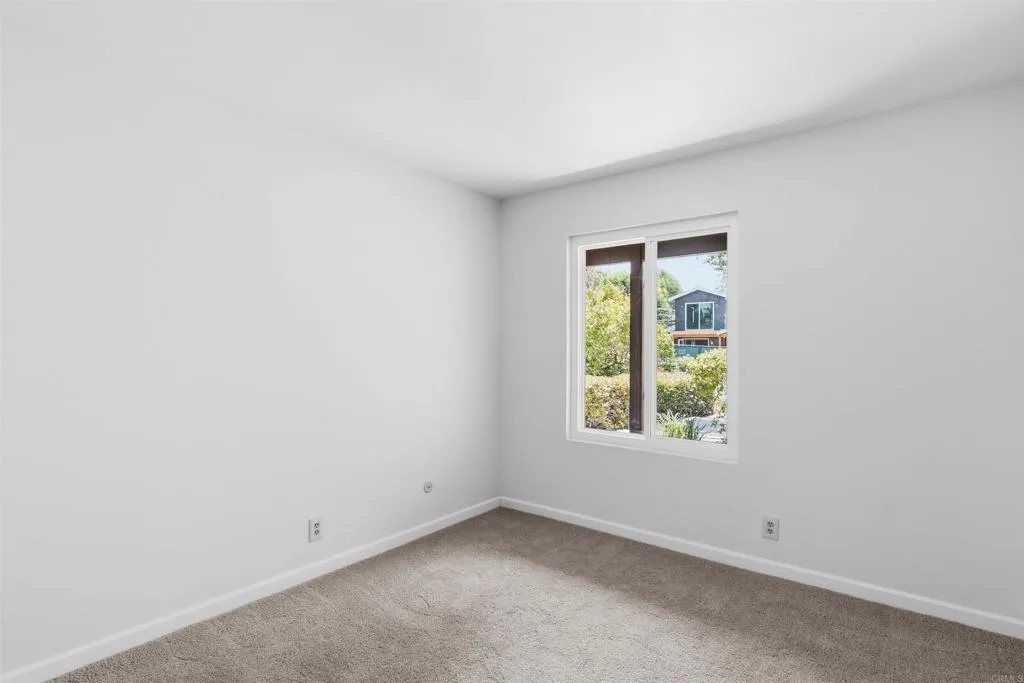 https://cdn.realtyfeed.com/cdn/127/306725738/ae6576afd5dc01739a217d992b4197b2.webp