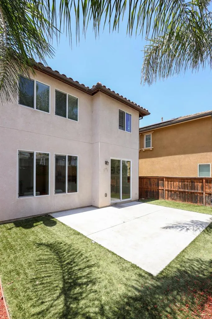 https://cdn.realtyfeed.com/cdn/127/306725739/70b2d3b268c20ec28aab885d3510f907.webp