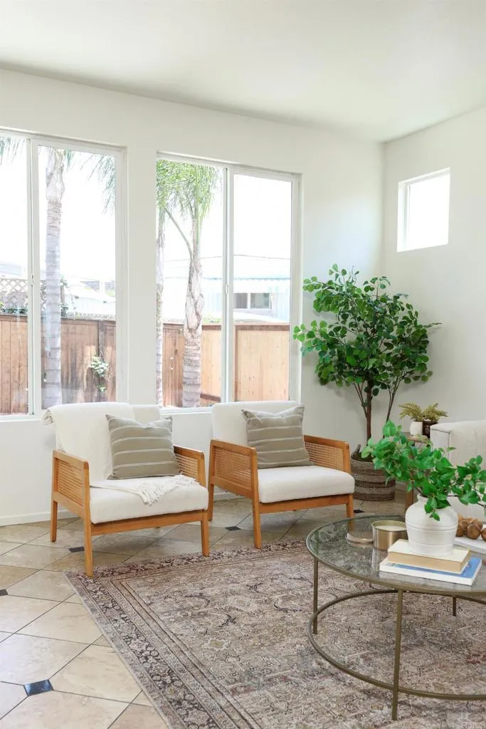 https://cdn.realtyfeed.com/cdn/127/306725739/8dc81c65f5998e3361a2391a04e6b702.webp