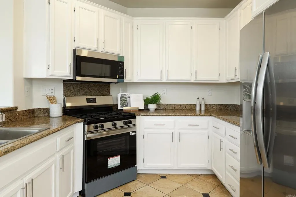 https://cdn.realtyfeed.com/cdn/127/306725739/ca7ae3e337b72249cf88ea62de29b2b3.webp