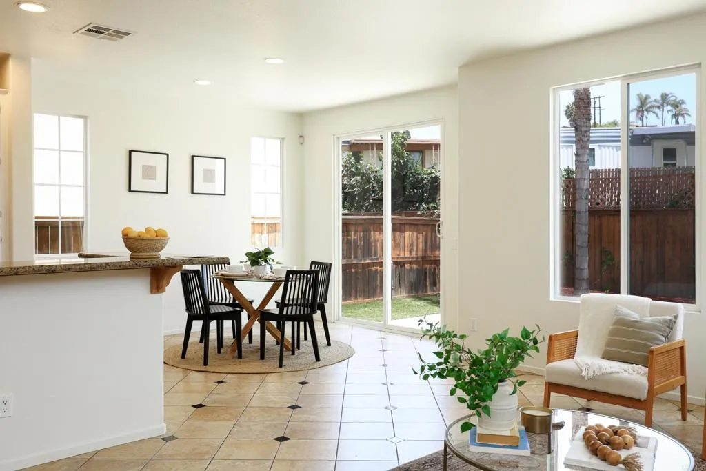 https://cdn.realtyfeed.com/cdn/127/306725739/caca9090d1cb617a3d1bc9c1bda07b4d.webp