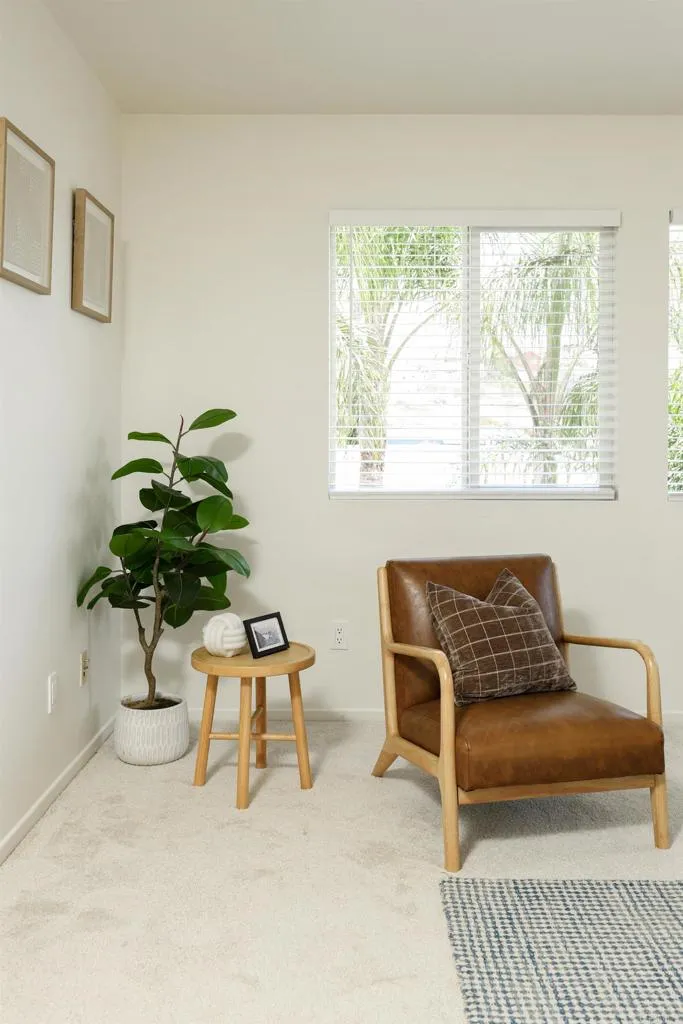 https://cdn.realtyfeed.com/cdn/127/306725739/fef0a65f7b281483b8f8c6c1db430d31.webp