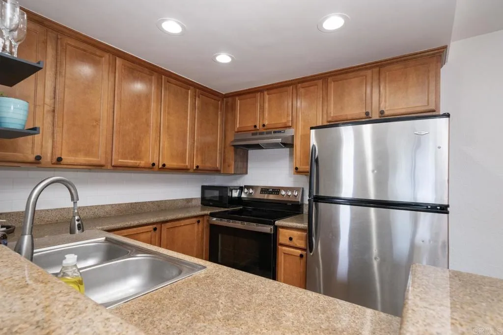 https://cdn.realtyfeed.com/cdn/127/306725790/29d70025cbda88853b8bb3e2ed011cfc.webp