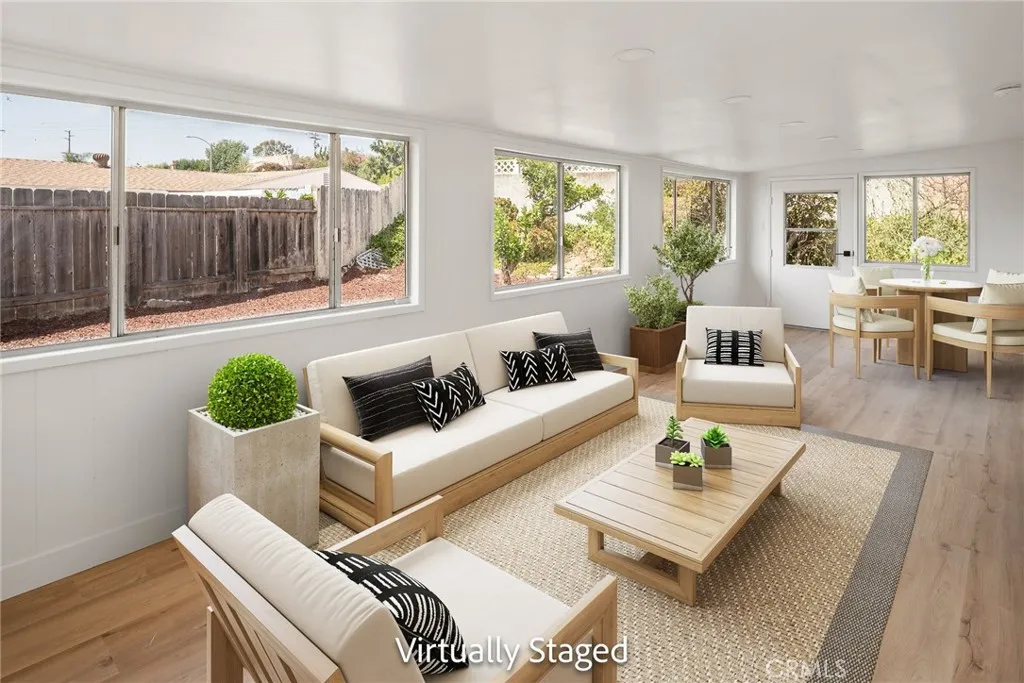 https://cdn.realtyfeed.com/cdn/127/306725799/044e91b1d92b2caa248e4de223415dd6.webp