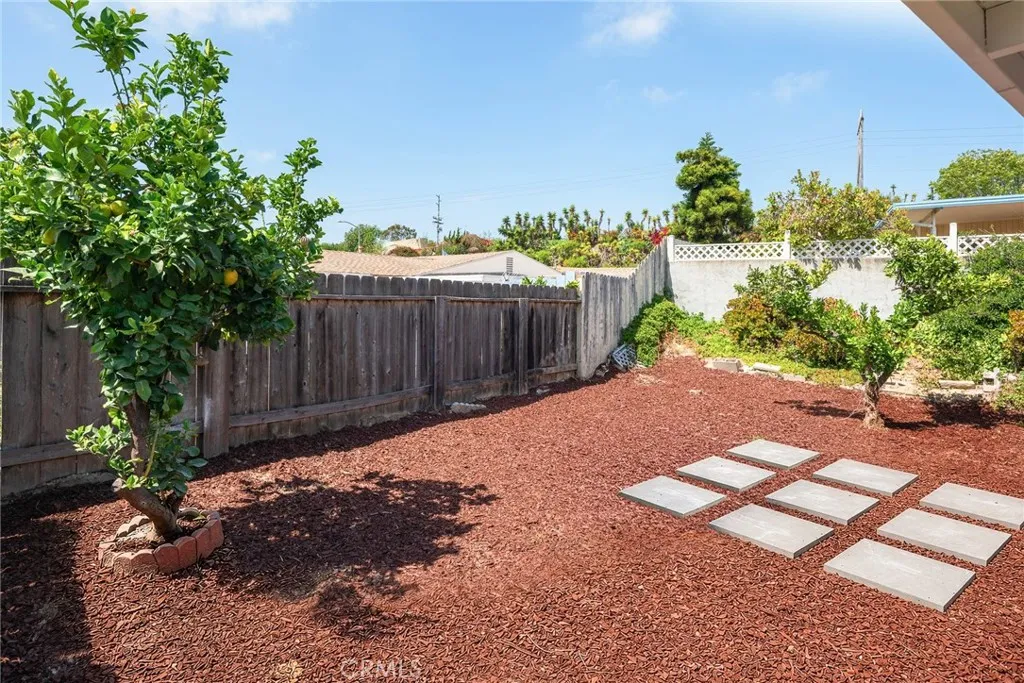 https://cdn.realtyfeed.com/cdn/127/306725799/075564cdfab0b2de7a90dfd1e0bca8aa.webp