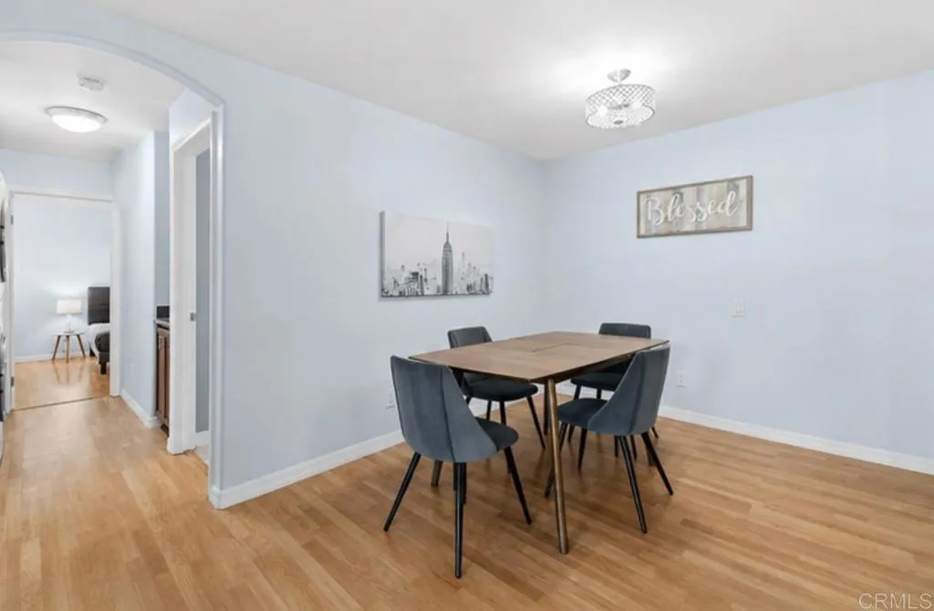 https://cdn.realtyfeed.com/cdn/127/306725821/08a2edeaa8ee5bf113a5e84e19c81f27.webp