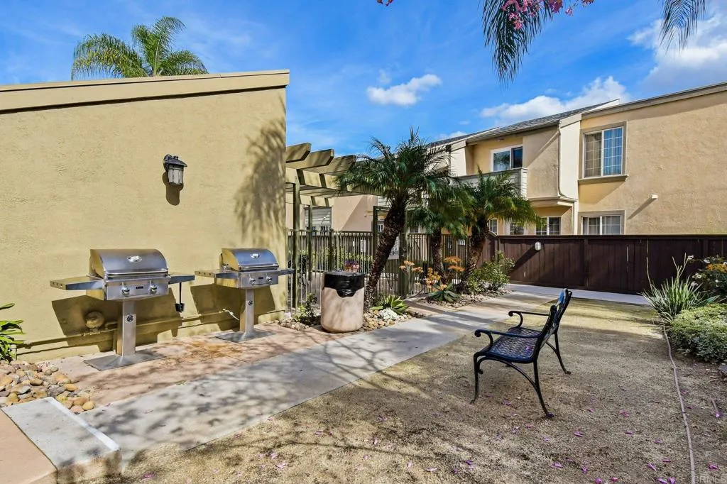 https://cdn.realtyfeed.com/cdn/127/306725821/1f6b8689de44949485a709560da97538.webp