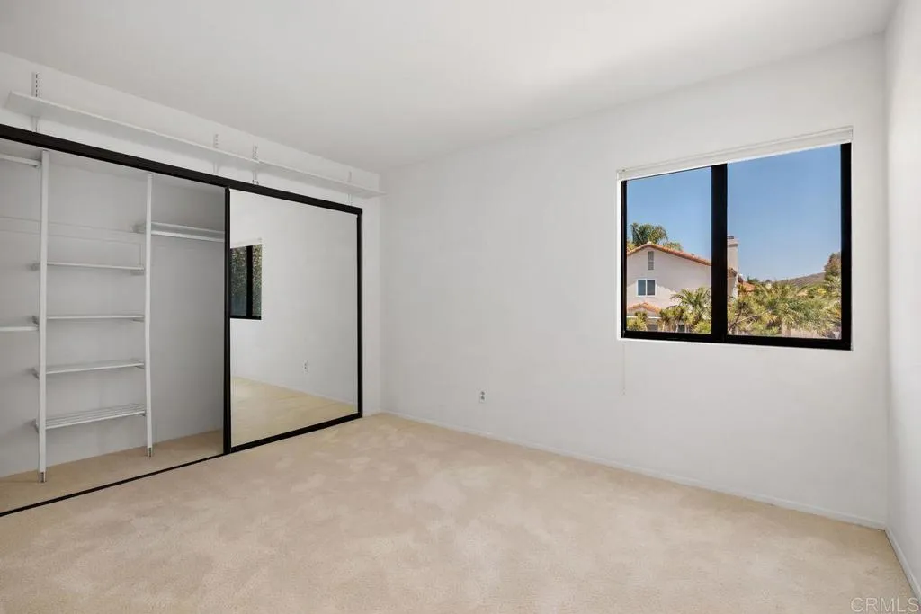 https://cdn.realtyfeed.com/cdn/127/306725869/49959c7b998165c0404db2e2913ff2e8.webp