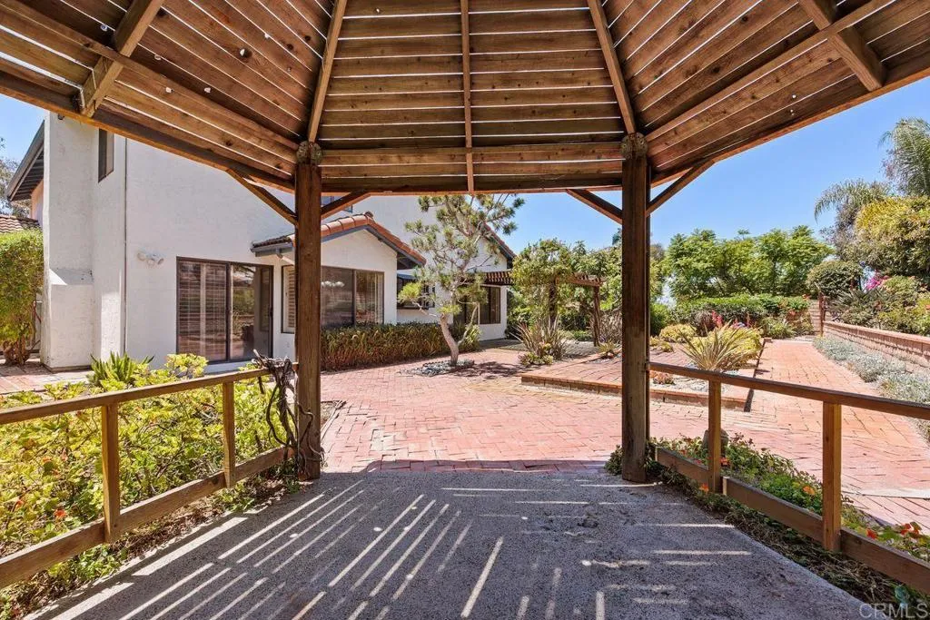 https://cdn.realtyfeed.com/cdn/127/306725869/7e3682e724c1a389f56472b3c5b669c8.webp