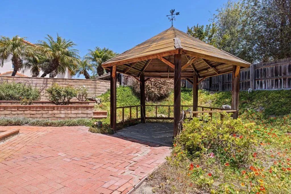 https://cdn.realtyfeed.com/cdn/127/306725869/daec4abaab72098299de10658790083b.webp