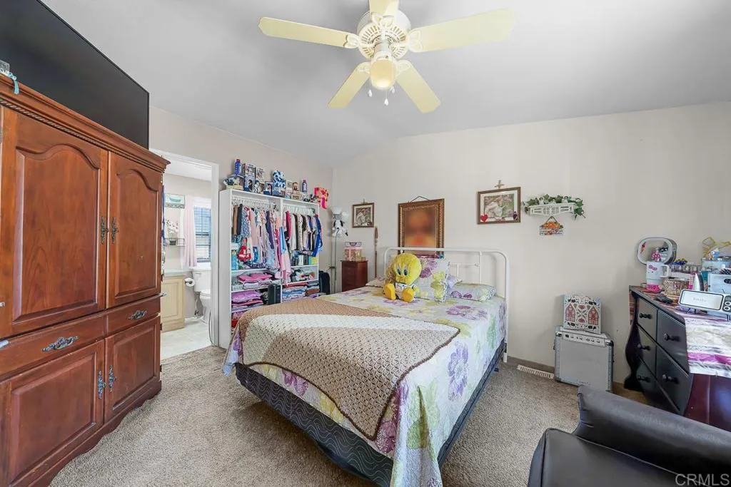 https://cdn.realtyfeed.com/cdn/127/306725900/54b9ad14745ea6d375b4db429b03a1d2.webp