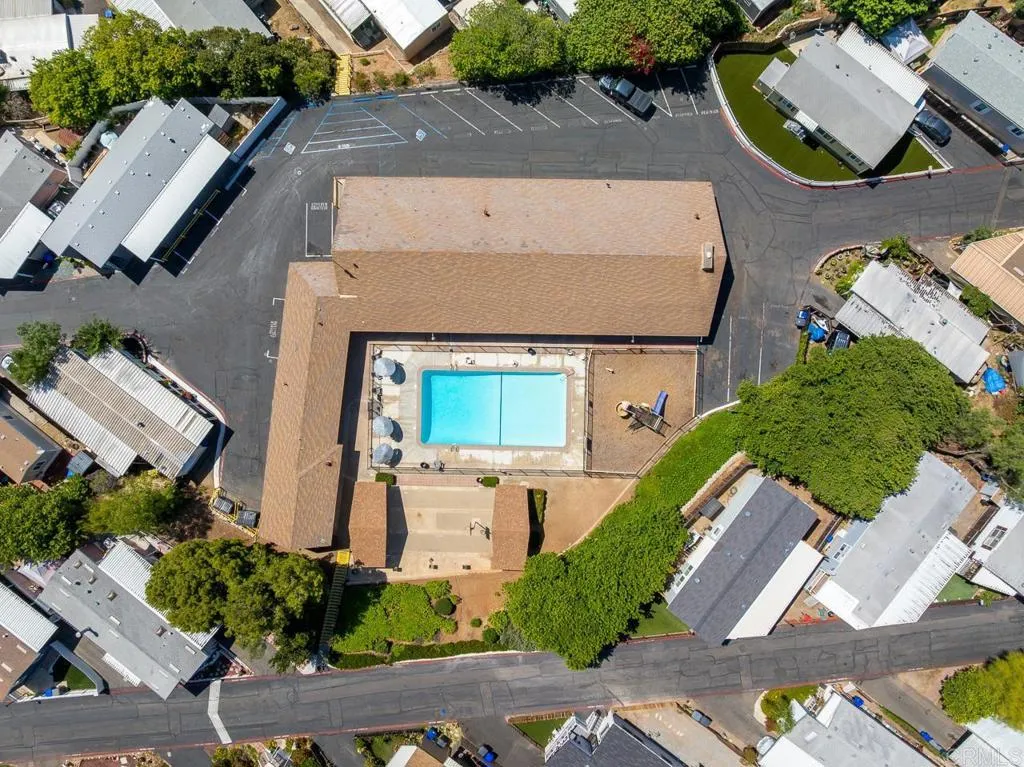 https://cdn.realtyfeed.com/cdn/127/306725900/5b4e21a29dfa5af67e990be979957a6c.webp