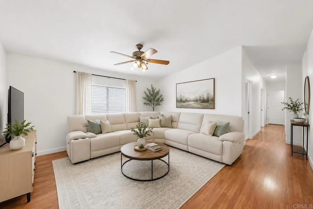 https://cdn.realtyfeed.com/cdn/127/306725900/dc38da0afd61d4887e8bc15676e94e50.webp
