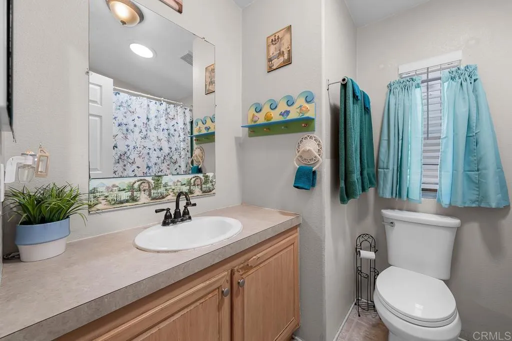 https://cdn.realtyfeed.com/cdn/127/306725900/f04e9b5809846bcad01e4b270a70fa29.webp