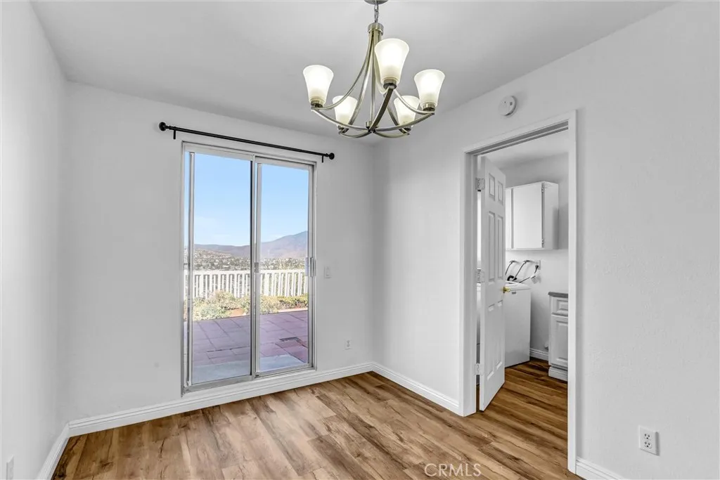 https://cdn.realtyfeed.com/cdn/127/306725902/803a1127c66967fb7362e95b47433639.webp