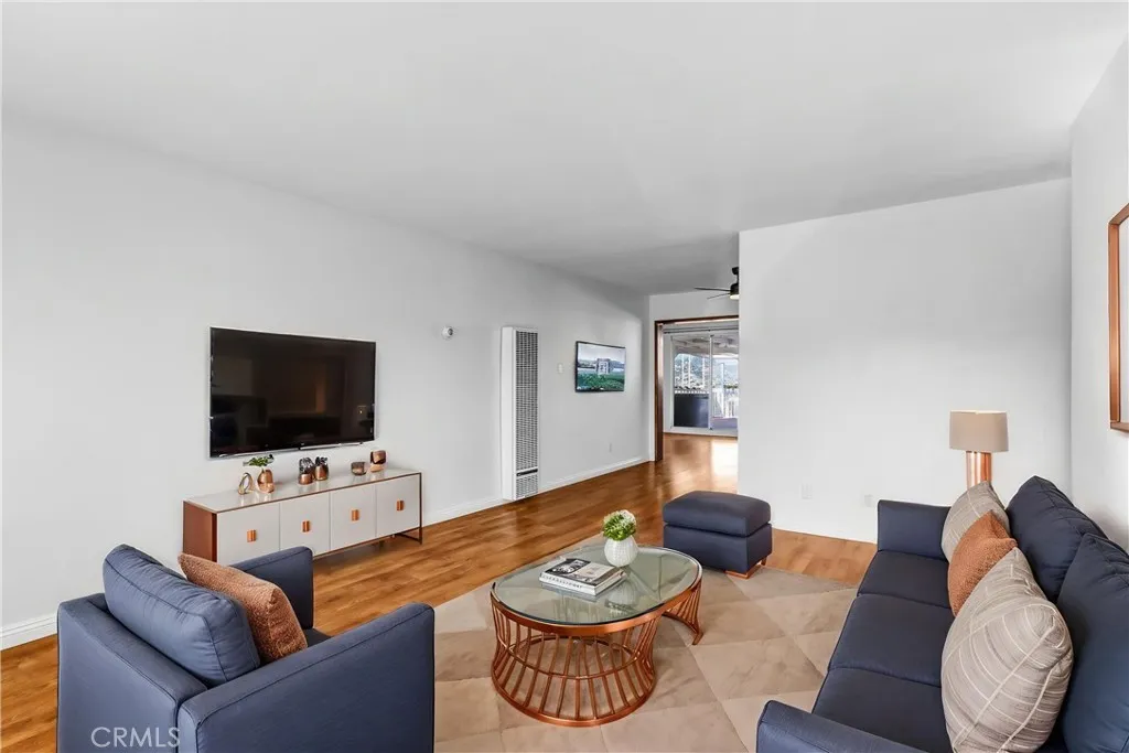 https://cdn.realtyfeed.com/cdn/127/306725902/9bc48335cb9e72c29ea9b385e514fa05.webp