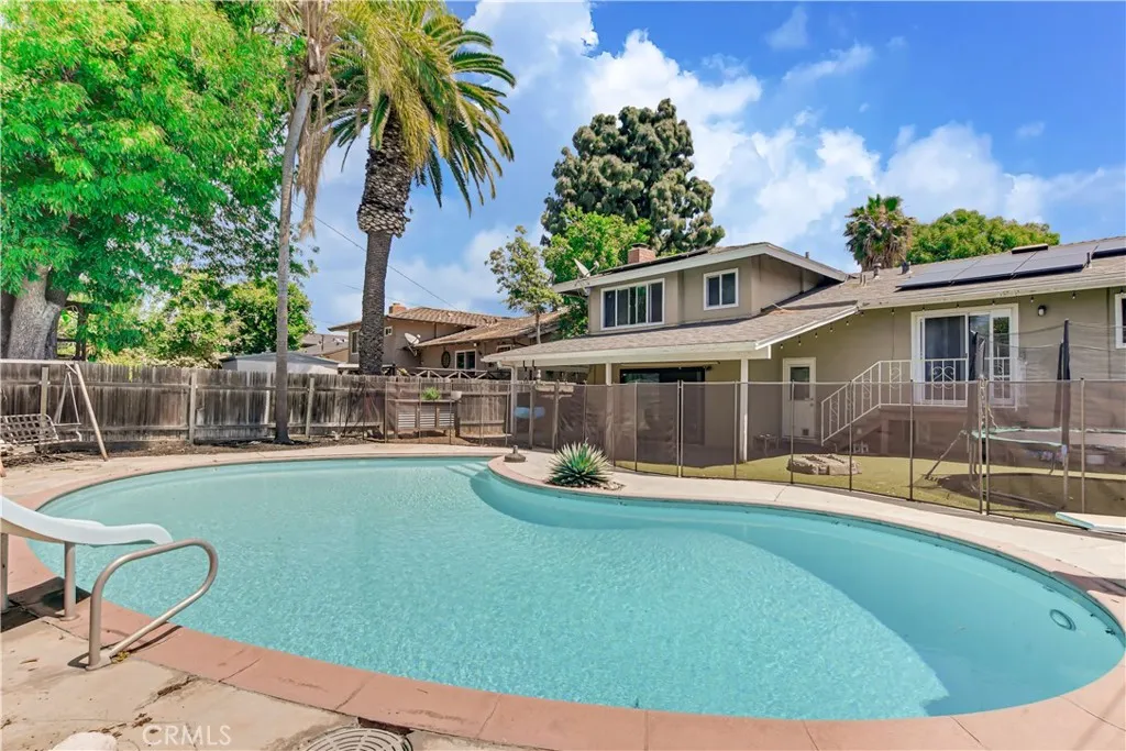 Santa Ana, CA 92705