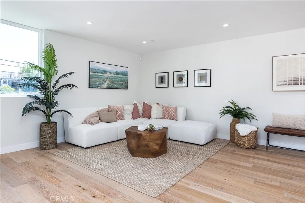 2824 Rowena Avenue Unit C, Los Angeles, CA 90039 - Photo 5 of 25, Los Angeles, CA