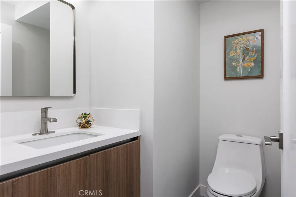 2824 Rowena Avenue Unit C, Los Angeles, CA 90039 - Photo 3 of 25, Los Angeles, CA