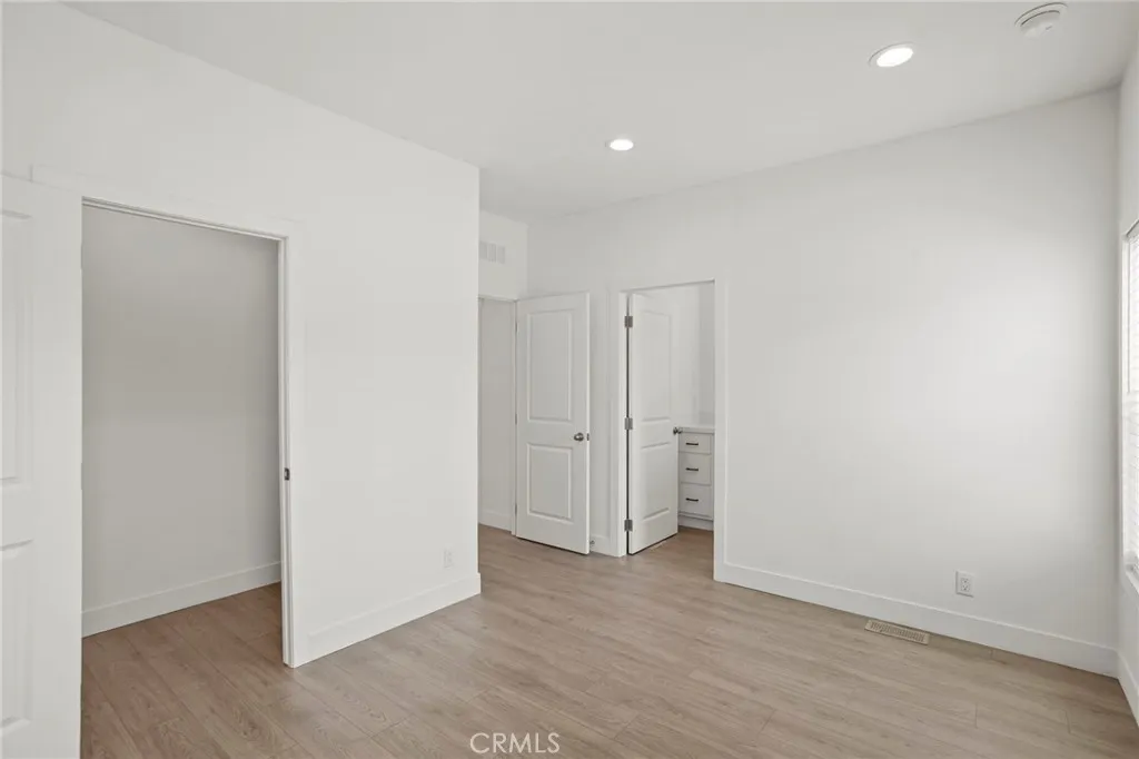 https://cdn.realtyfeed.com/cdn/127/306726049/1be6da0f7f171ca5b43b2d4e56ab208c.webp