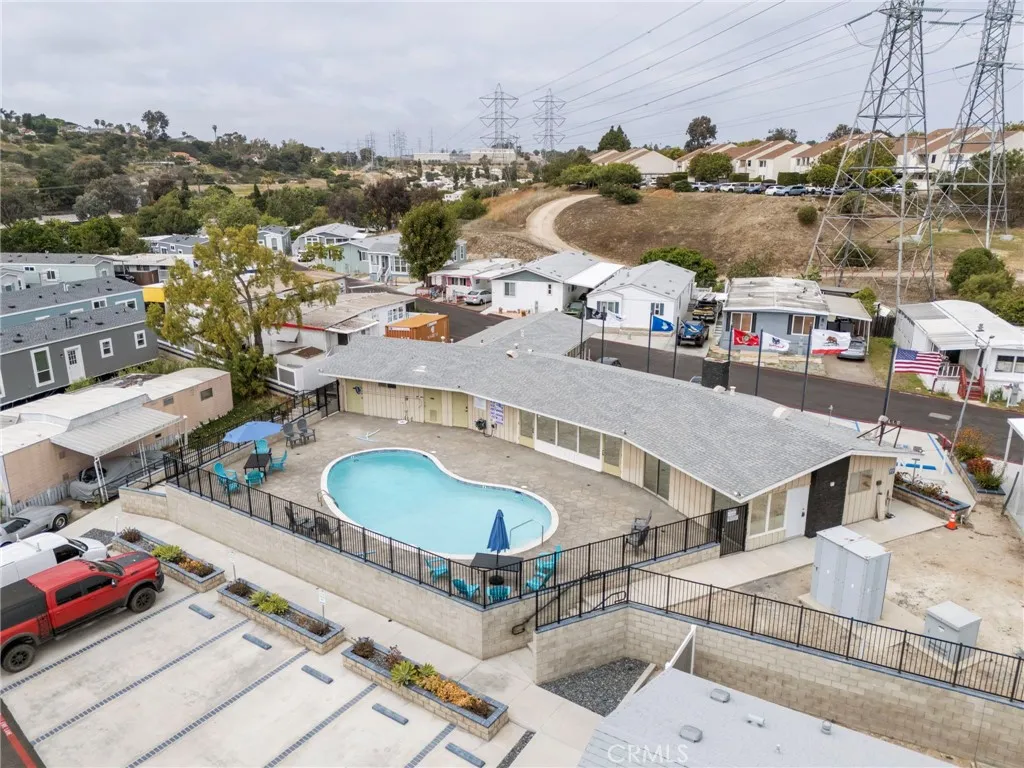 https://cdn.realtyfeed.com/cdn/127/306726049/314f558b8678bbde465ebad4f9e01877.webp