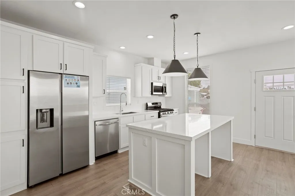 https://cdn.realtyfeed.com/cdn/127/306726049/98d36939fcae59608e24f2bdaeb946ea.webp