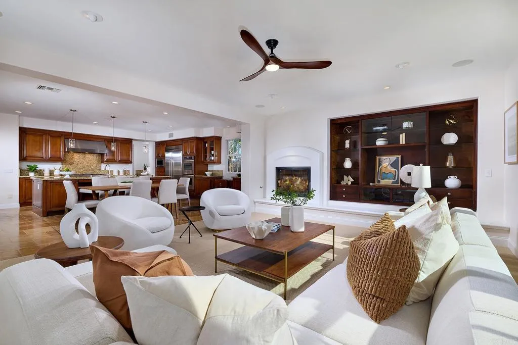 https://cdn.realtyfeed.com/cdn/127/306726052/7119babe09caac112aadaadf23cb382d.webp