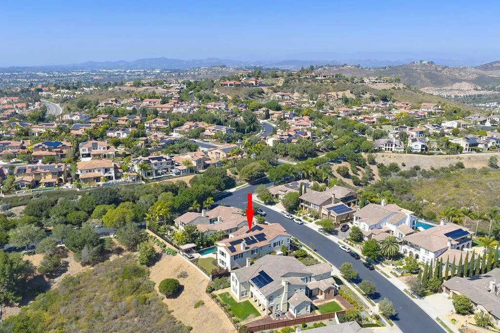 https://cdn.realtyfeed.com/cdn/127/306726052/fc76042b6df41ef41fbd05d858997cfa.webp