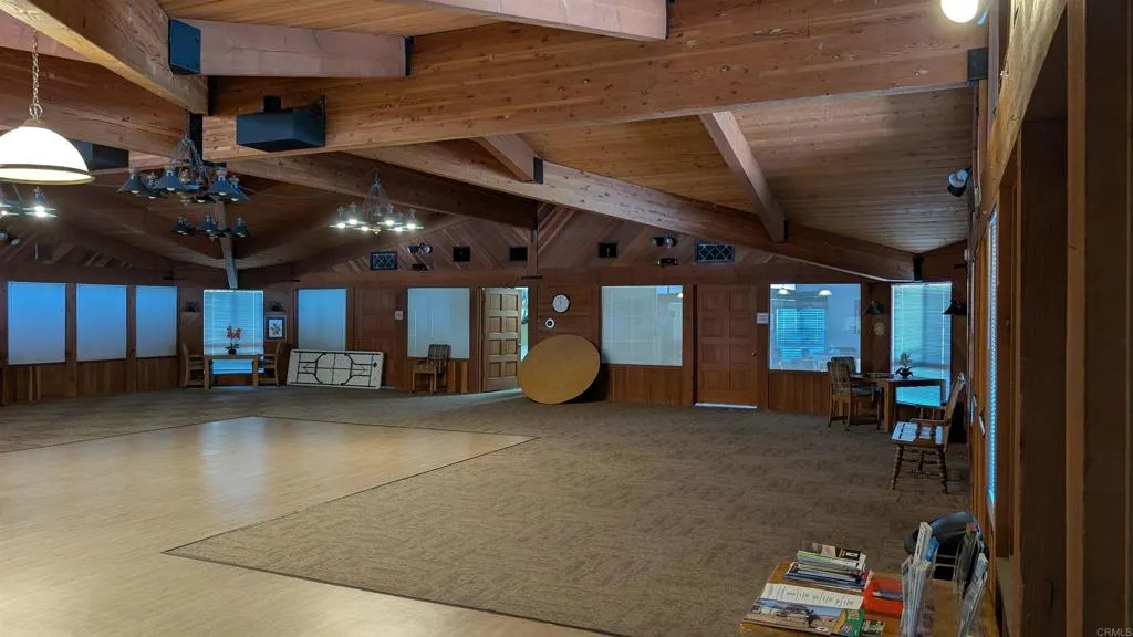 https://cdn.realtyfeed.com/cdn/127/306726059/10e77e270cf37c0261ad0d3cd5ed4aa0.webp