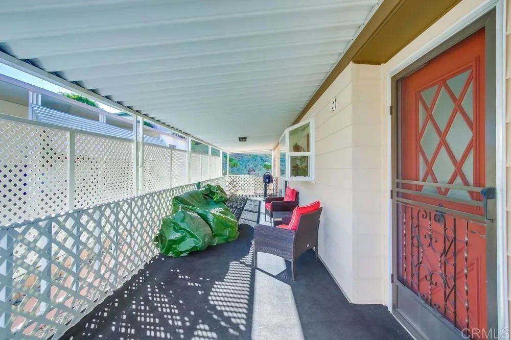https://cdn.realtyfeed.com/cdn/127/306726059/212ad400f7f288bd9ac15a60d372bf5d.webp