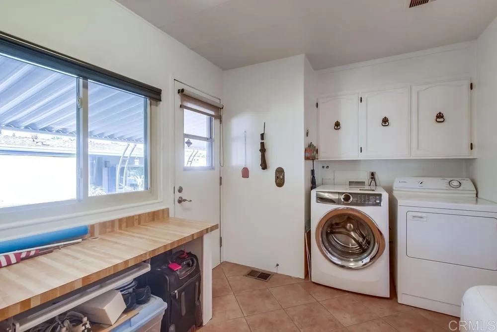https://cdn.realtyfeed.com/cdn/127/306726059/72dfb593dbb1d1d49e1e9d874cd07c8c.webp