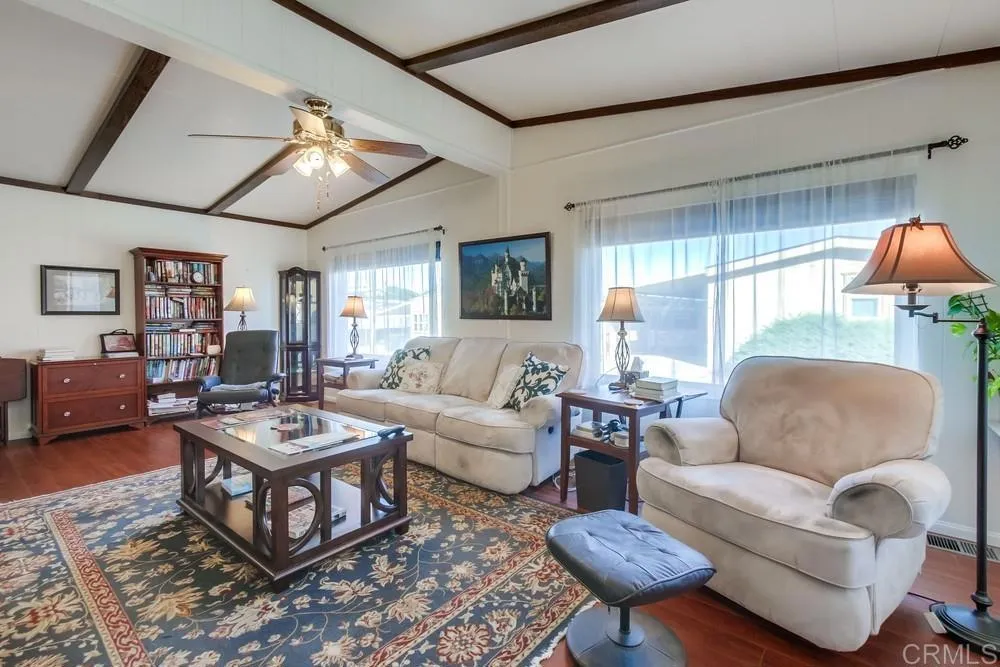 https://cdn.realtyfeed.com/cdn/127/306726059/fba34ee828e57fc53fad1c0d3a0a22f7.webp