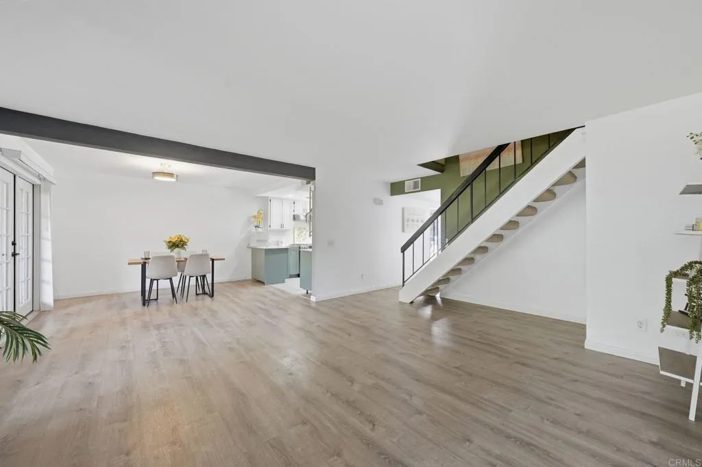 https://cdn.realtyfeed.com/cdn/127/306726111/f1490cb0bbbf91c76b6485633ab2d03e.webp
