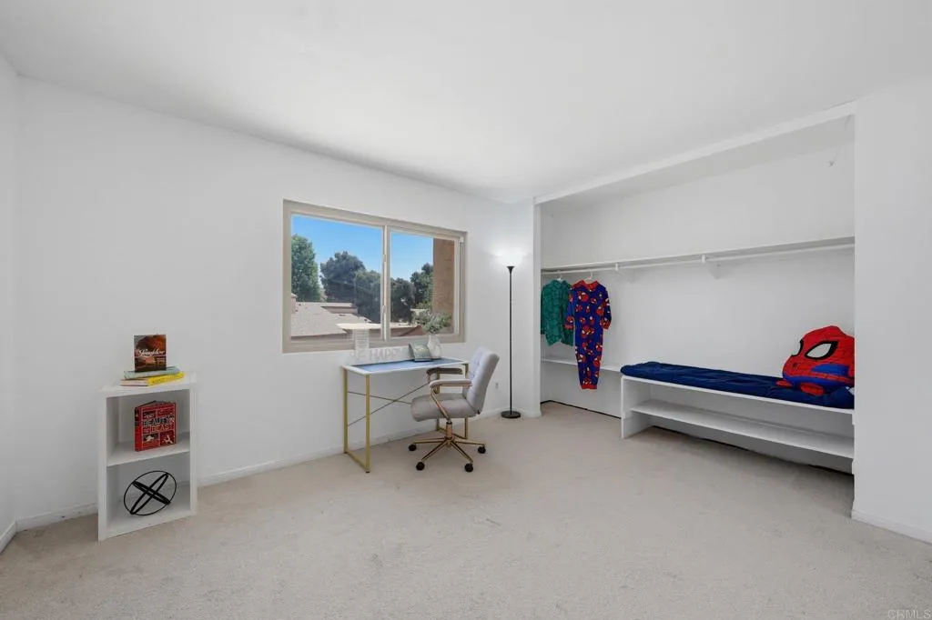 https://cdn.realtyfeed.com/cdn/127/306726111/f5c06d0281a98faa5b1e3ab92d195d4b.webp