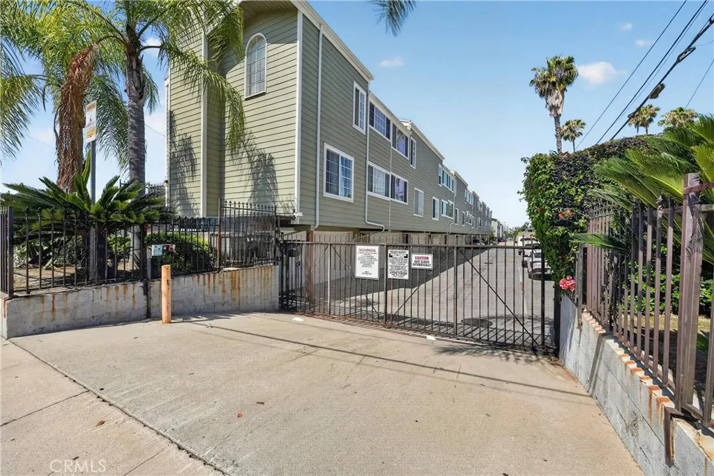 Baldwin Park, CA 91706